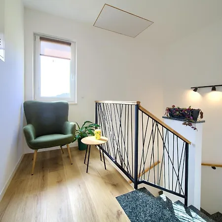 Ena & Leona Apartamento Baška