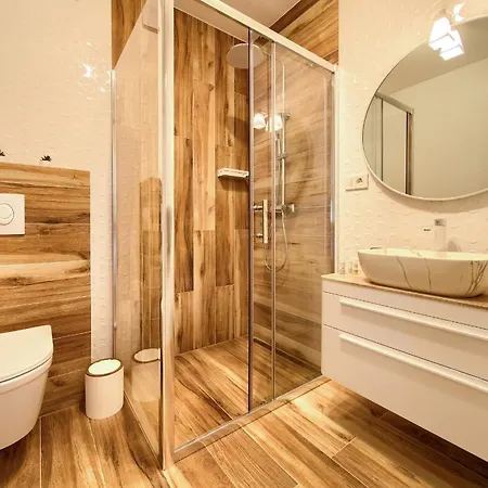 Appartement Ena & Leona *