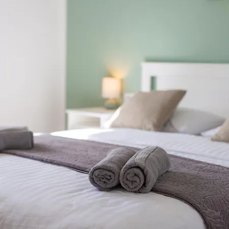 Ena & Leona * Baška