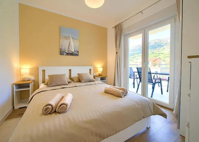 Apartment Ena & Leona